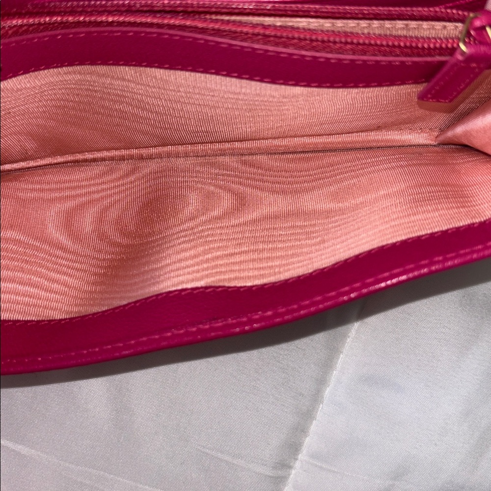 Saint Laurent fuchsia leather continental wallet - Picture 4 of 6
